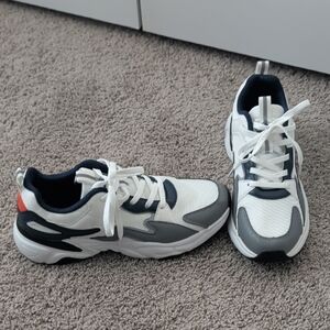 Shein Mens Sneakers in White and Gray Size 11.5